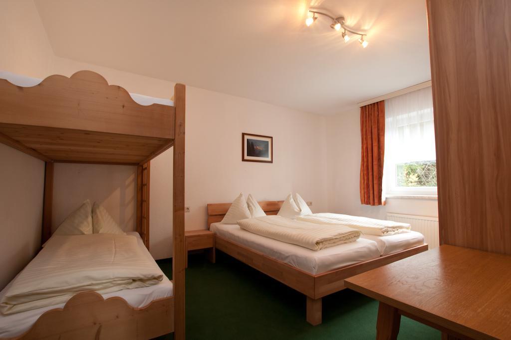 Appartment Laerchenalm Sankt Martin am Tennengebirge Room photo